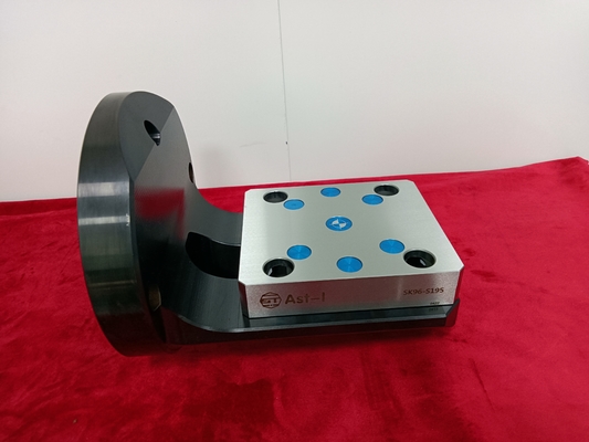 0.005mm 軸クランプ SK96-S195 を締め金で止める鋼鉄 CNC のフライス盤
