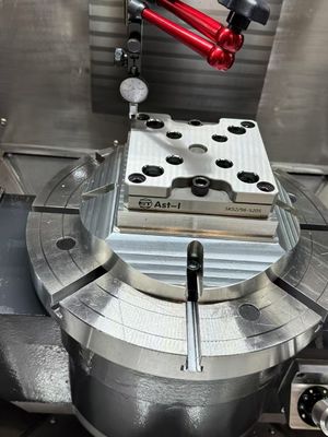 High Precision Zero Point Fixture Repeatability Within 0.005mm 0.01mm Accuracy 1 X Package Contents