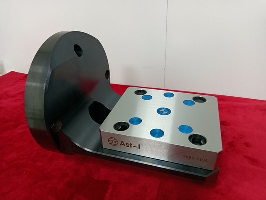0.005mm 軸クランプ SK96-S195 を締め金で止める鋼鉄 CNC のフライス盤