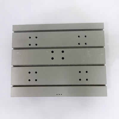 鋼鉄 Q235 CNC 機械加工部品の電気泳動 CNC 回転精密部品 CMM