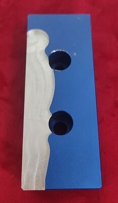 18KNのロック力と0.005mmの重複精度を持つ硬化鋼軸固定装置