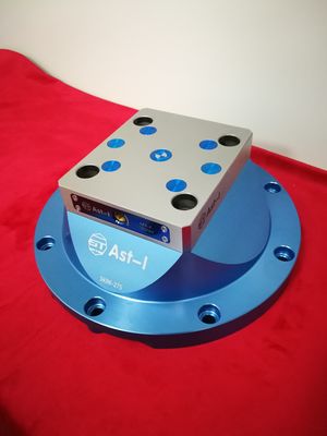 鋼鉄工作物の零点CNC機械0.005mmの繰り返し位置