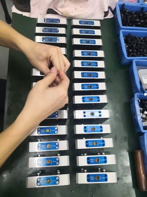 手動 CNC ゼロ点クランプ 2.0Kg 重量 18KN 最大トルク