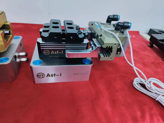 パレット0.005mm空気の空気万力を締め金で止める堅い鋼鉄空気のゼロ ポイント